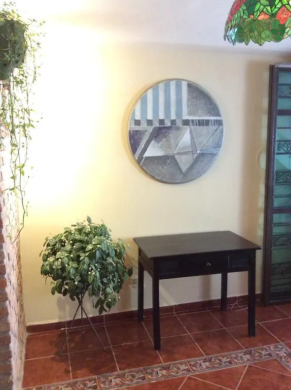 Casa Bonita Guest House Guadalajara