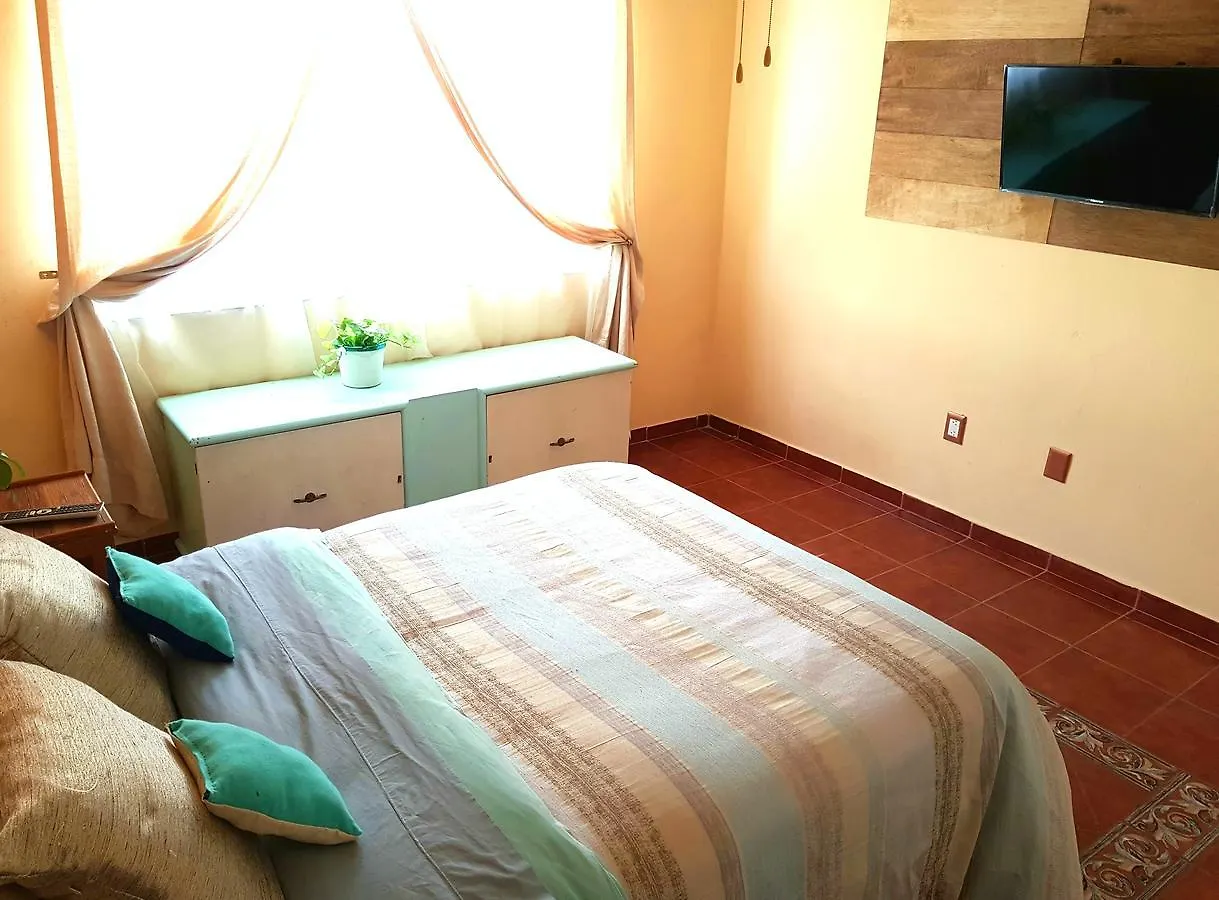 Casa Bonita Guest House Guadalajara
